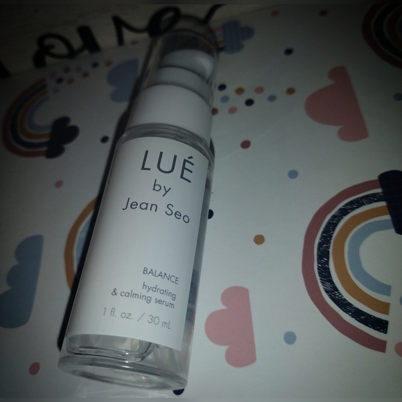 LUE by Jean Seo BALANCE Hydrating and Calming Serum - Picture 6 of 7